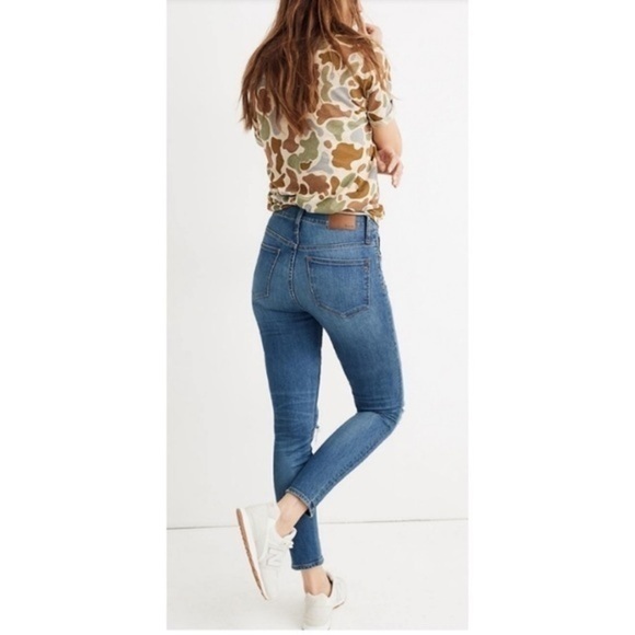 Madewell • 9” High Rise Skinny Crop Jeans Distressed Bruce Wash - Picture 5 of 12
